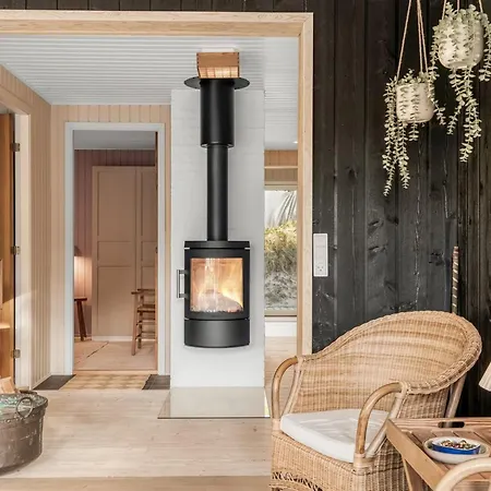 Holiday home Erja - 600m From The Sea By Interhome